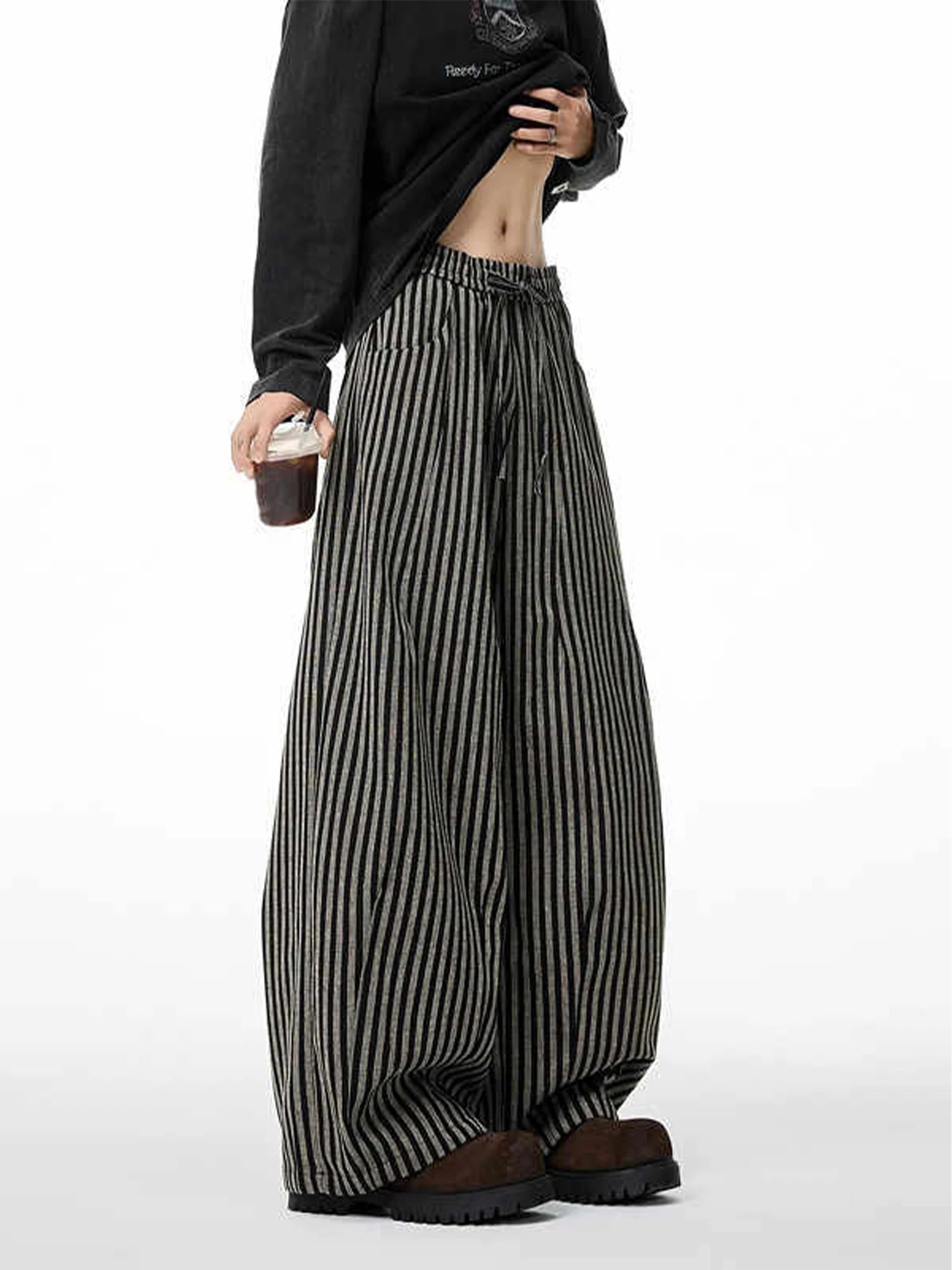 Kuro - Ριγέ Φαρδύ Παντελόνι (Striped Baggy Pants)